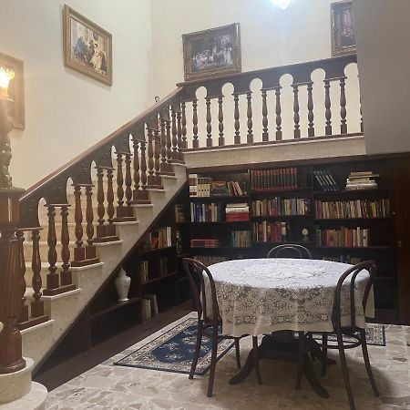 Апартаменты Magical Casalgo House Виктория Экстерьер фото